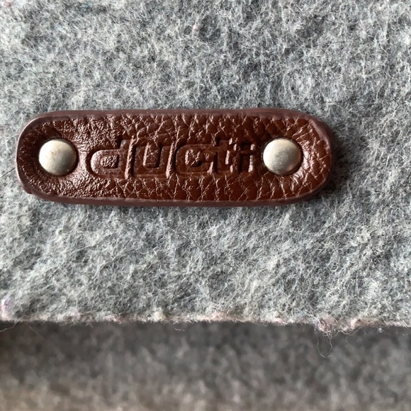 Ducti felted fabric Messenger bag / CARRYING CASE / computer bag with strap - Picture 2 of 12